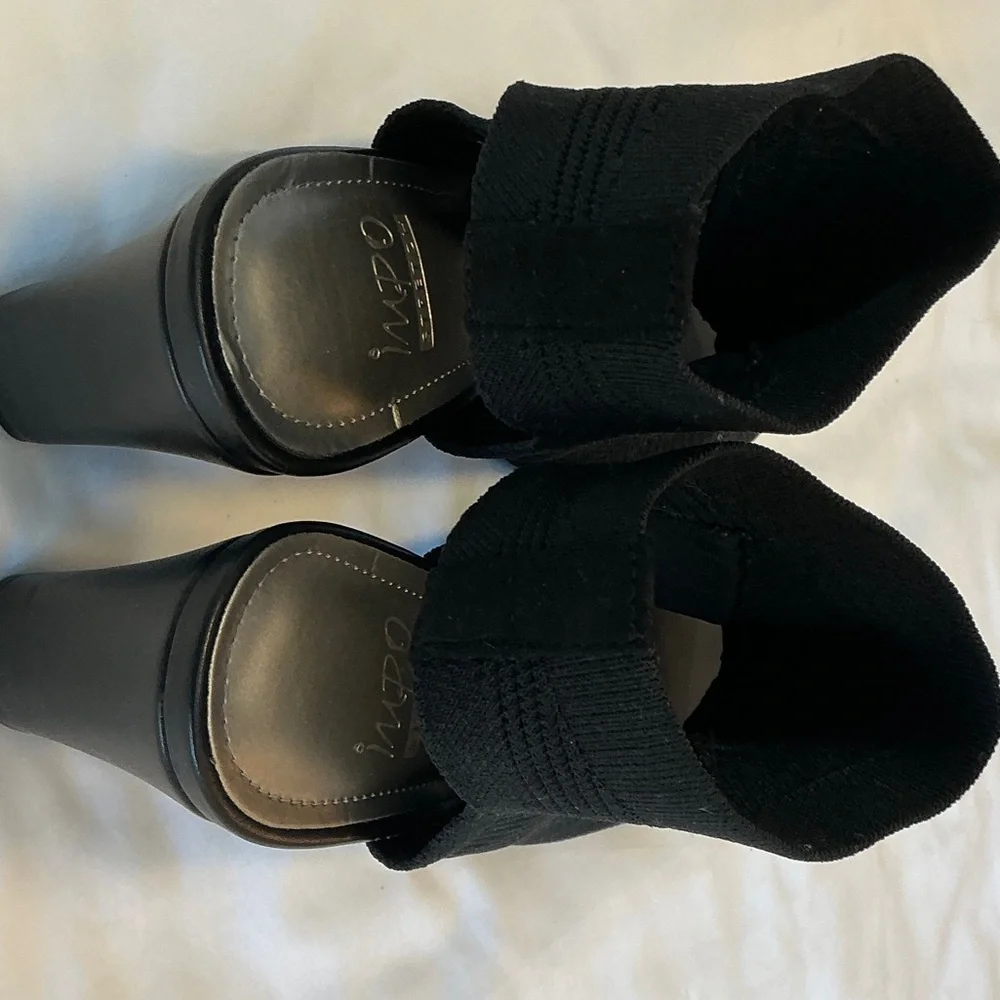 Impo Black Slingback Heels - Picture 4 of 5